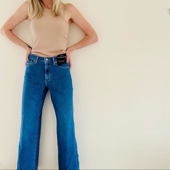 BANANA REPUBLIC High Rise Wide Leg Split Hem Jeans - Picture 2 of 11